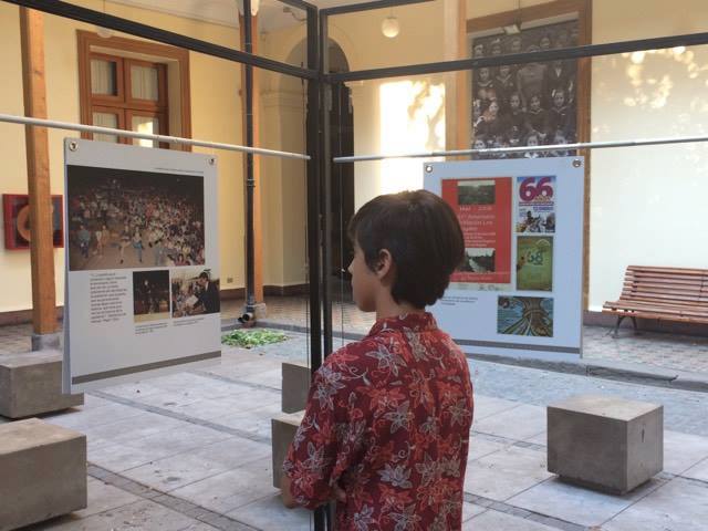 La exposición de imágenes de la población en el Museo de la Educación Gabriela Mistral