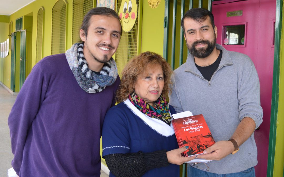 Entrega de libros en la Escuela E-36 Humberto Valenzuela